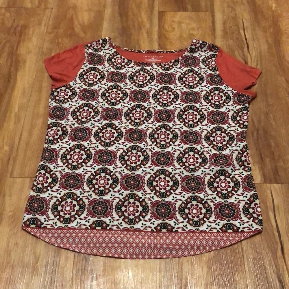 Ann Taylor Factory Abstract Orange Medallion Floral Shirt Size Small Petite